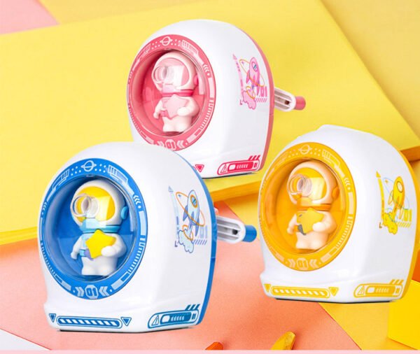 Astronaut Pencil Sharpener for Children - Image 15